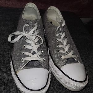 Womens size 9 converse silver